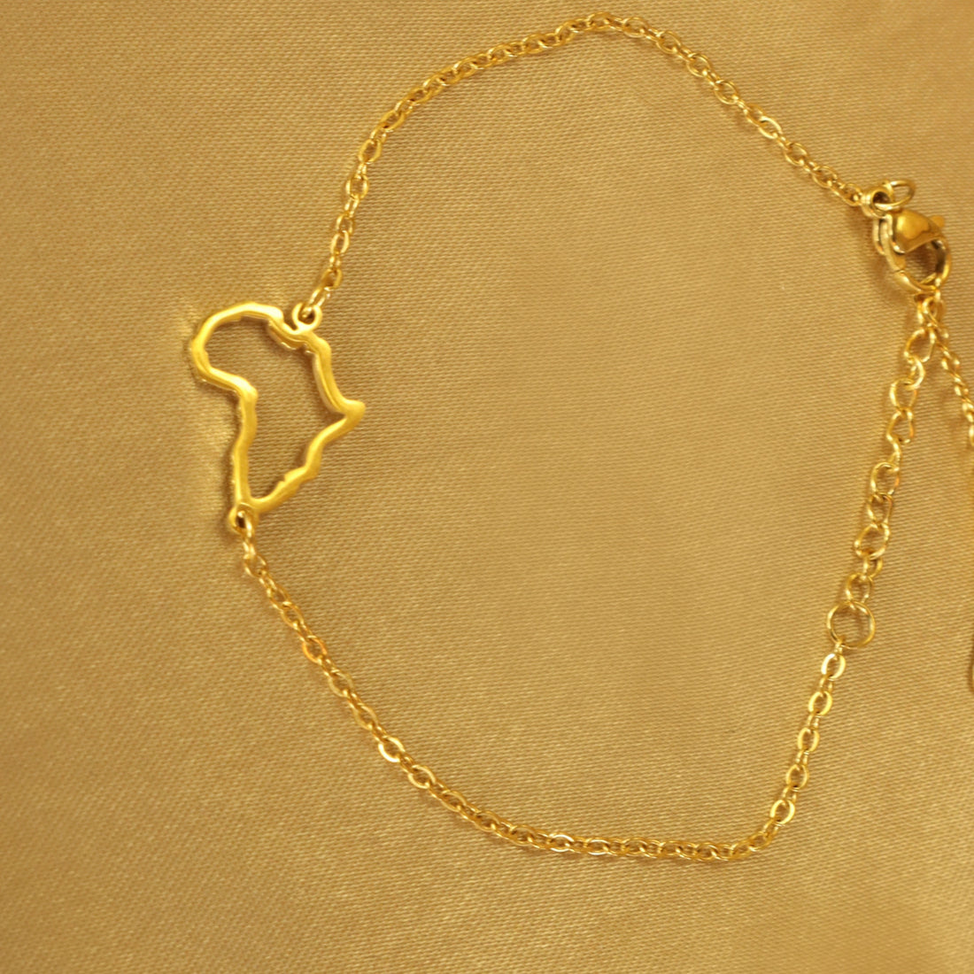 Taiwo Africa 18ct gold plated tarnish resistant Bracelet