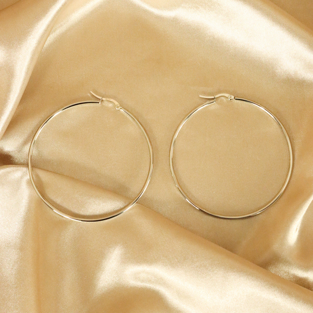 Zainab (18ct gold plated) Stainless steel Hoop Earrings