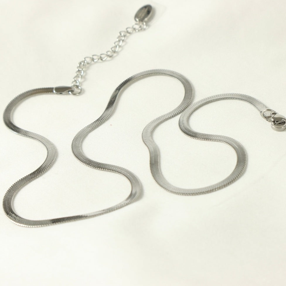 Remi (18ct Gold Plated) Stainless Steel Necklace