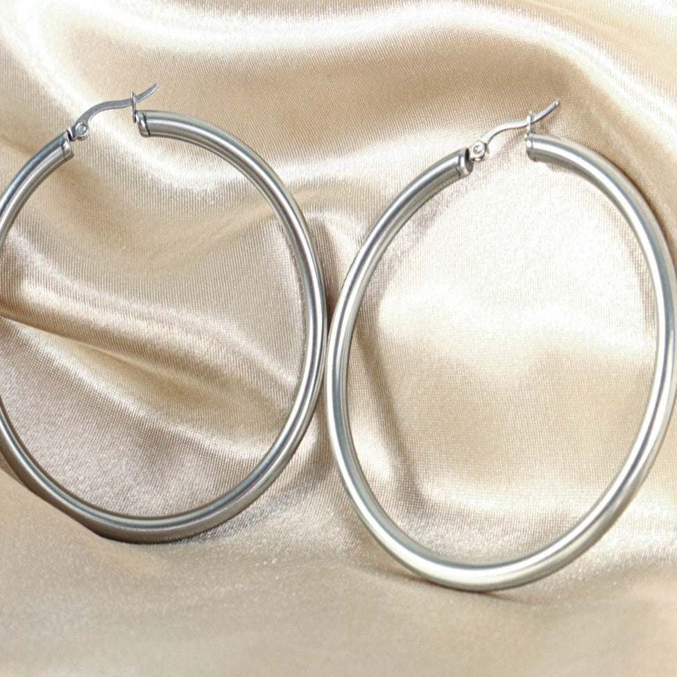 Zainab (18ct gold plated) Stainless steel Hoop Earrings