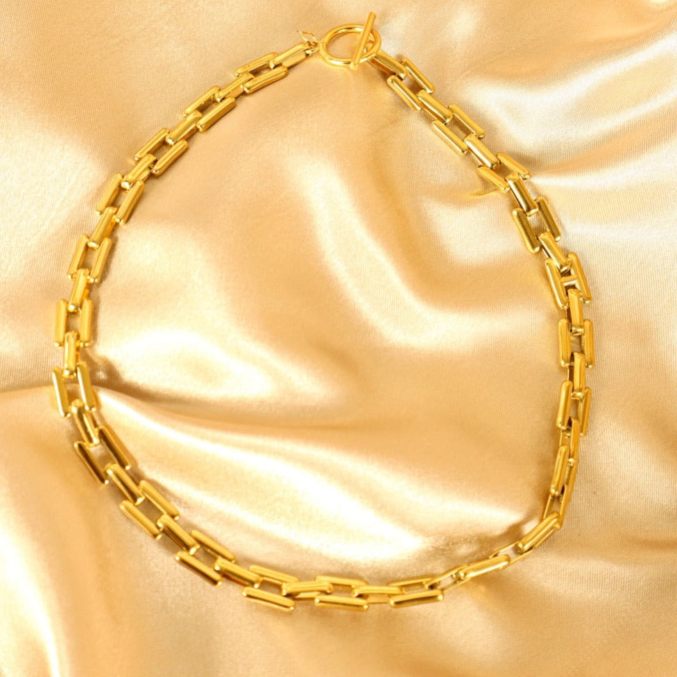 Kemi 18ct Gold Plated Stainless Steel Love Link Choker Necklace