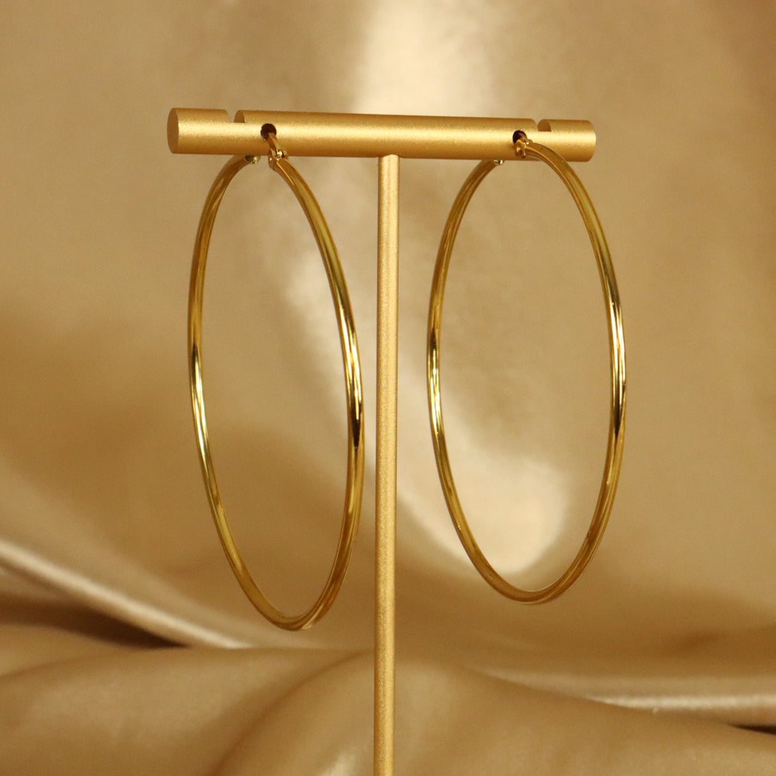 Zainab (18ct gold plated) Stainless steel Hoop Earrings