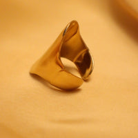 Yande Ring