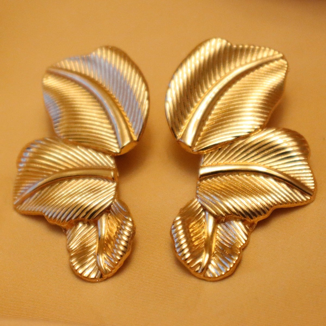 Thioro Earrings